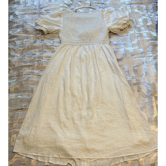 White Dress Size L Halter Top Smocked Puff Sleeves - Picture 7 of 9